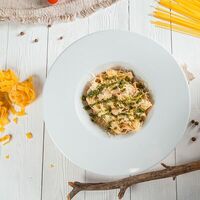 Паста с курицей и грибами в Libre Bar