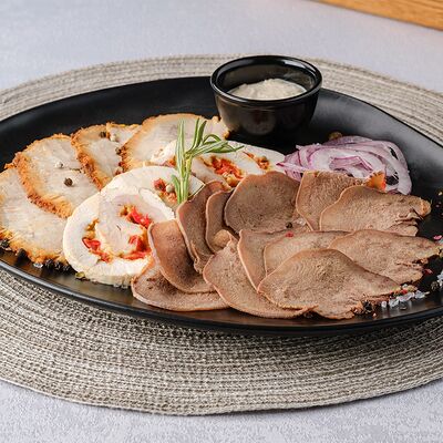 Мясная нарезка в Халва по цене 845 ₽