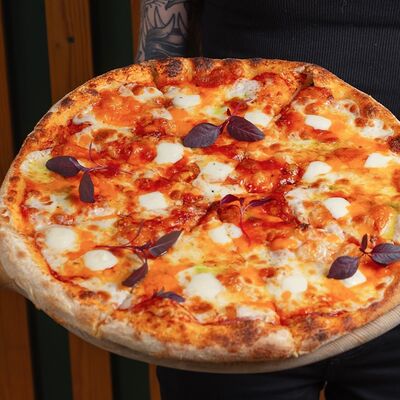 Д* Пицца Четыре сыра в ЭлеКафе по цене 850 ₽