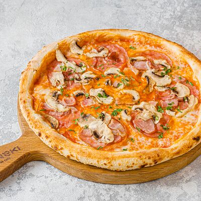 Пицца Мяснаяв Maneki по цене 830 ₽