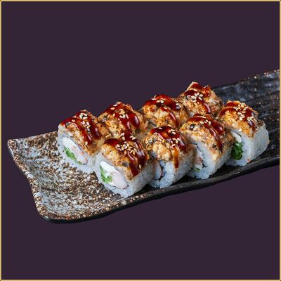 Ролл Угорь с креветкой опаленный в Happy Fish Premium по цене 824 ₽