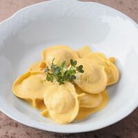 Равиоли с лососем в Chento