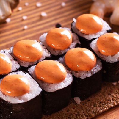 Ролл спайси с креветкой в Адельфия по цене 250 ₽