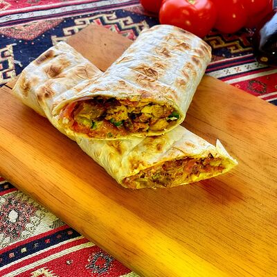 Шаурма на углях из говядины в Хоровац хаус по цене 550 ₽