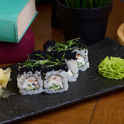 Черный ролл с угрем в Сахара не надо по цене 640 ₽