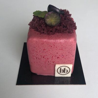 ПурПур в Bonbon авторская кондитерская по цене 250 ₽