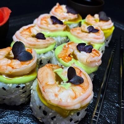 Ролл Ля Креветв Свои Суши по цене 607 ₽