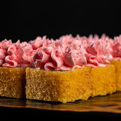 Темпура лосось с соусом лава в Sushi7 по цене 903 ₽