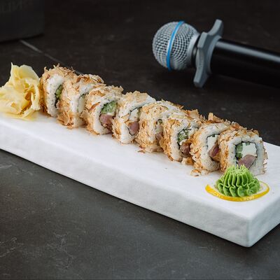 Ролл Бонито с тунцом терияки в Интонация по цене 830 ₽