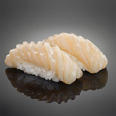 Суши гребешок в Ricers по цене 640 ₽