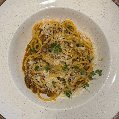 Паста Болоньезе в Kvartal по цене 690 ₽