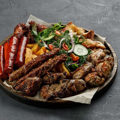 Мясной пир в Brooklyn Bowl по цене 2699 ₽
