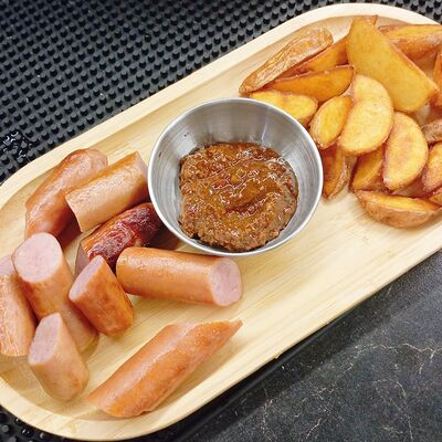 Колбаски гриль в Роял бар по цене 690 ₽