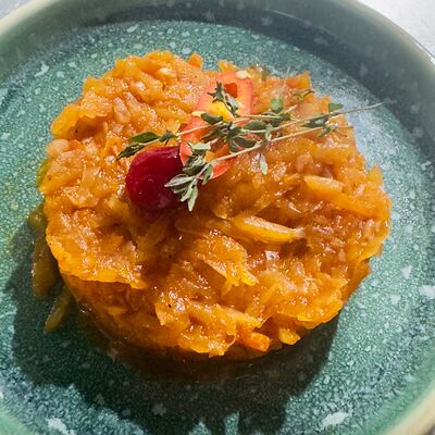 Капуста тушеная в William Bass по цене 250 ₽