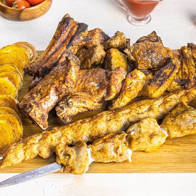 Ассорти на гриле в Шашлык №1 по цене 2640 ₽