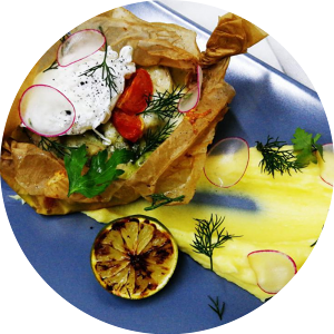 Судак в пергаменте с томатами и моцареллой в Butch&Dutch по цене 990 ₽