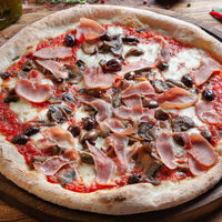 Пицца Капричоза в Болоньетта