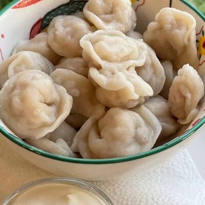 Пельмешки детские куриные со сметаной в Матильда по цене 340 ₽