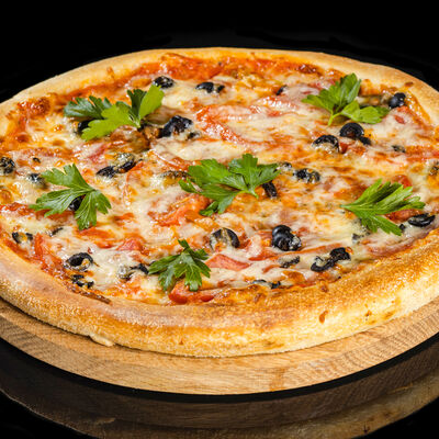 Пицца Вегетарианская в Lucky Pizza по цене 299 ₽