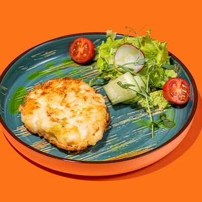 Куриная грудка в сырной корочке в Kiss по цене 185