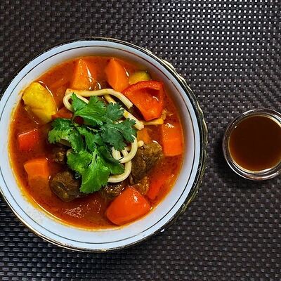 Лагман в Kebab King Halal по цене 320 ₽