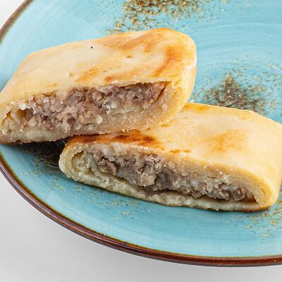 Блинчик с мясом и рисом в Вилка Ложка по цене 124 ₽