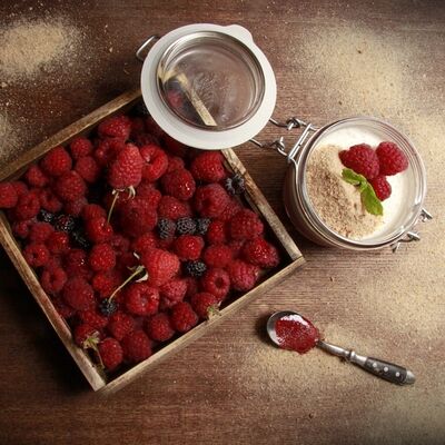 Малиновый десерт_ в Chester по цене 418 ₽