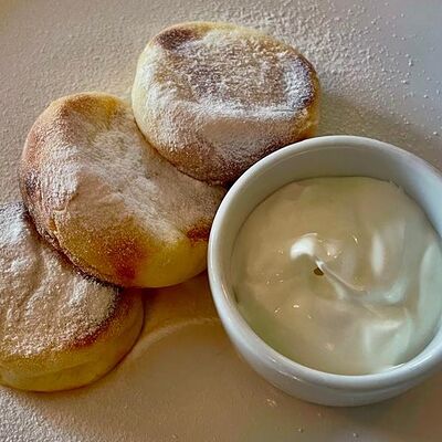 Сырники со сметаной в La Provincia по цене 900 ₽