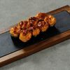 Ролл Запеченная Филадельфия с сыром в Avokado по цене 419