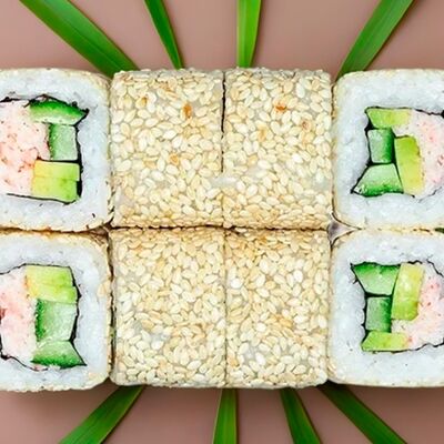 Калифорния в кунжуте в Рамен & Роллы Там Сям по цене 599 ₽