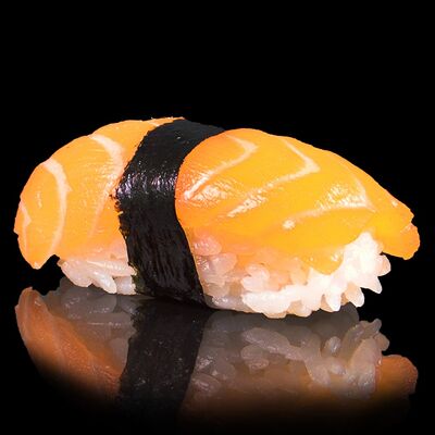 Суши Сяке в БАМБУК-БАР по цене 170 ₽