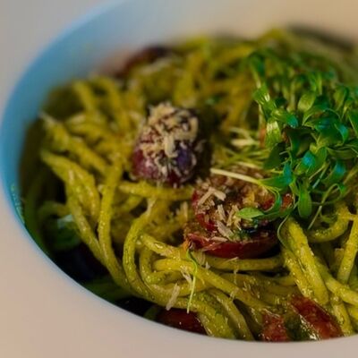 Спагетти с соусом песто в Гастробар DOM по цене 460