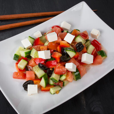 Салат Греческий в Аквасуши по цене 249