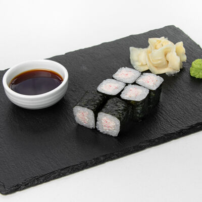 Мини-ролл с крабом в Сакура по цене 120 ₽