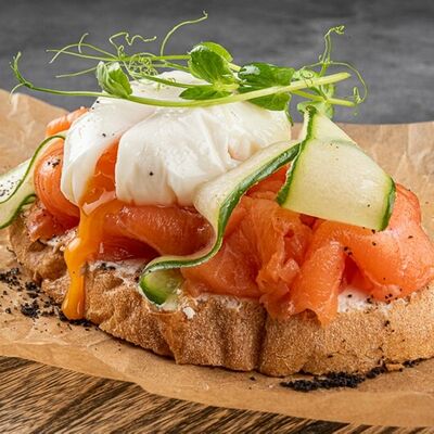 Брускетта с лососем в Duran Bar & Grill по цене 299