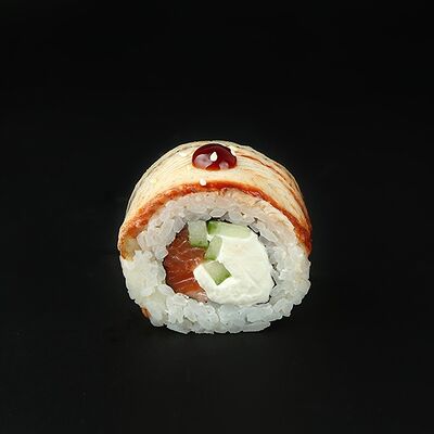 Ролл Канада в RollWok club Азиатская кухня по цене 799 ₽