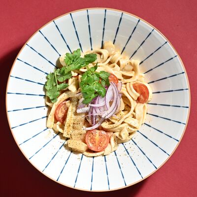 Удон том ям с кальмаром в Ики изакая по цене 550 ₽