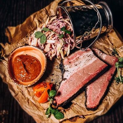 Brisket BBQ по-техасски с соусом Кентукки в Чо? Капчо! по цене 750