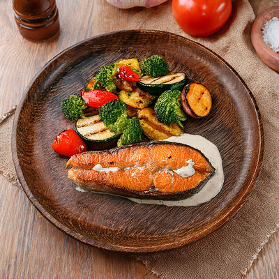 Стейк из семги в Берлога по цене 1700 ₽