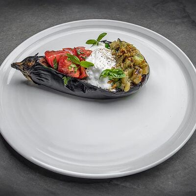 Баклажан с томатами и страчателлой в 321 Club by Novikov по цене 710