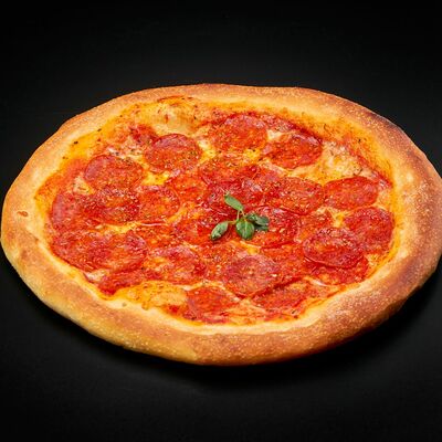Пепперони 30 см в Go Суши & Гирос по цене 970 ₽