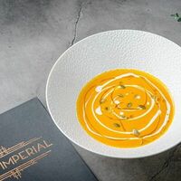 Крем-суп из тыквы с крутонамив Cafe Imperial