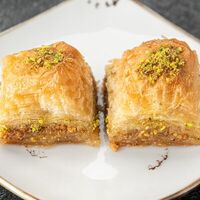 Пахлава с фисташкой в Кемер