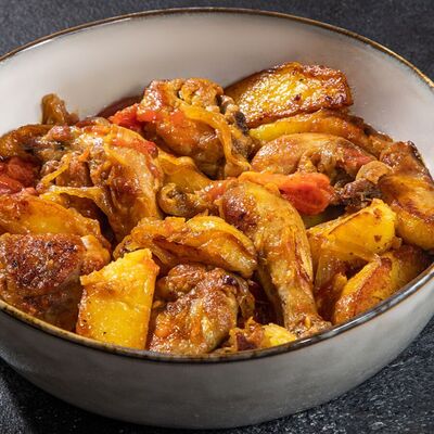 Цыплёнок по-домашнемув Lariote по цене 1240 ₽