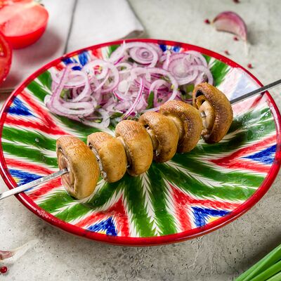 Шампиньоны в Восточный уголок по цене 345 ₽