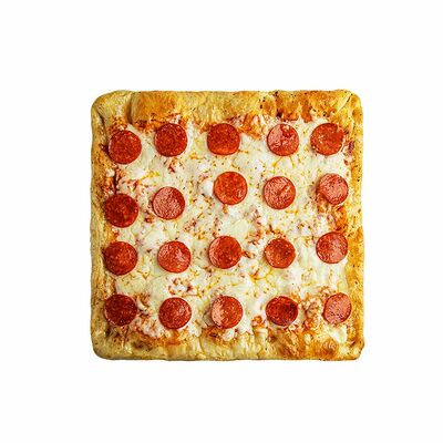 Пицца Пепперони в Free pizza & Free dog по цене 489 ₽