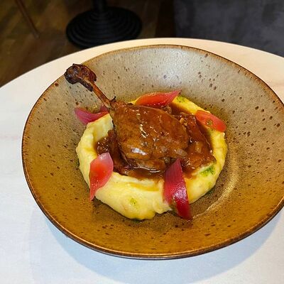 Утиная ножка конфи в Блеск по цене 650