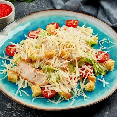 Цезарь с курицей в Даймохк по цене 780 ₽