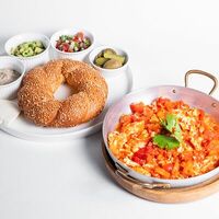 Турецкий завтрак в Bageatteria