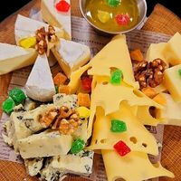 Доска сыров в CRAFT